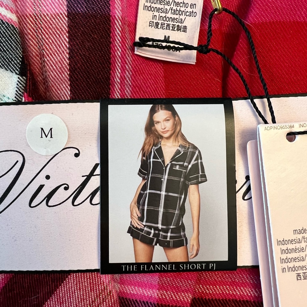 NWT Victoria’s Secret Short Flannel Pajama Set